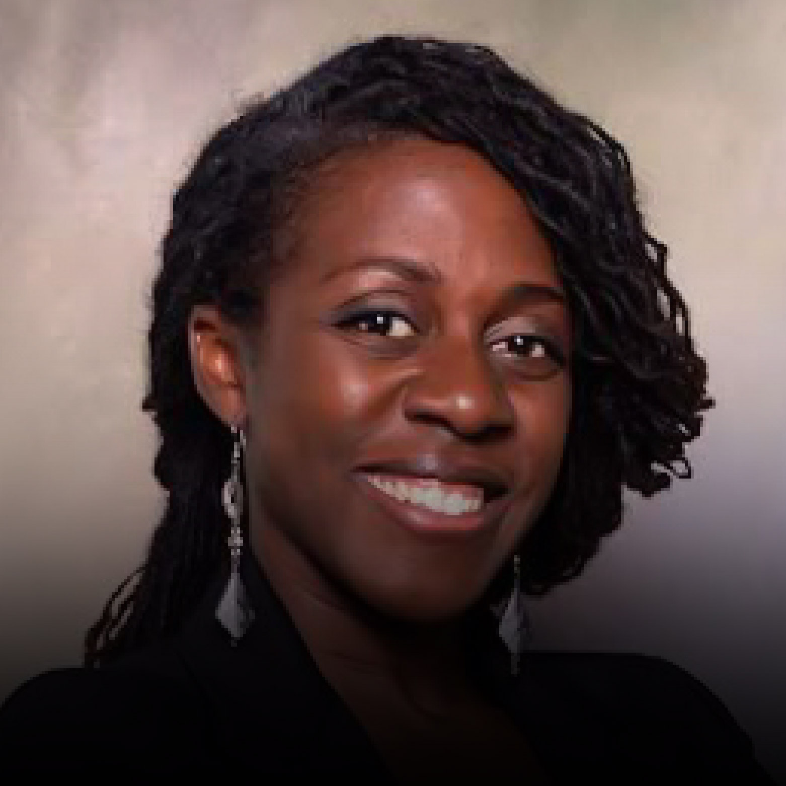 Shola Odumade_Headshot2 Shola Odumade